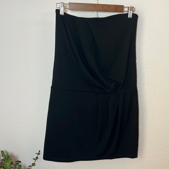 Susana Monaco Strapless Mini Stretchy Black Dress Size Small - Picture 1 of 7